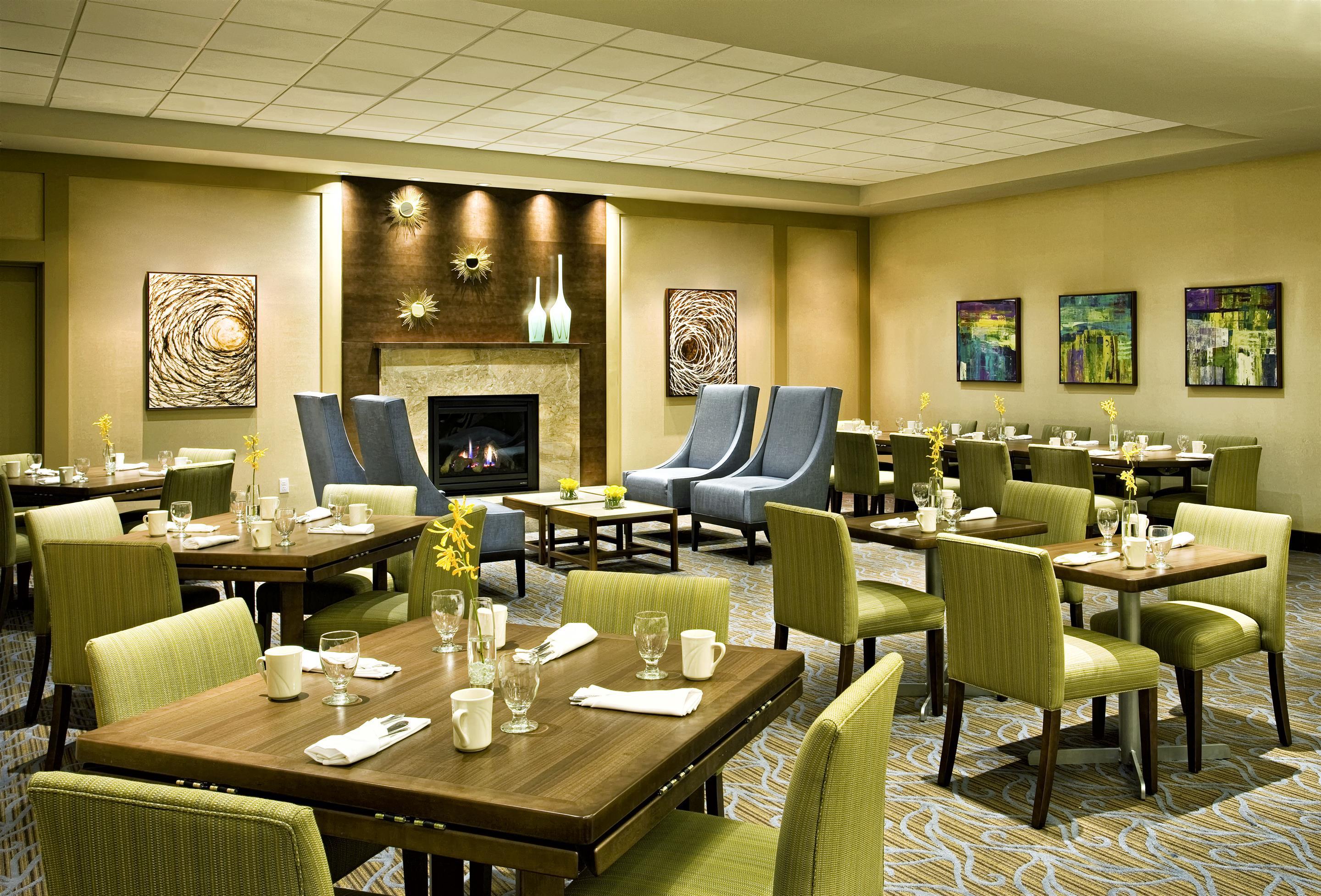 Sheraton Framingham Hotel & Conference Center Экстерьер фото